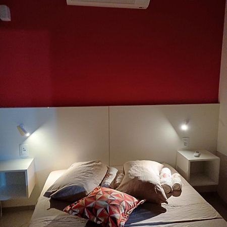 Apartamento A 2 Minutos Da Praca! โดมิงกอส มาร์ตินส์ ภายนอก รูปภาพ